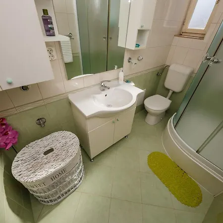 Apartment Jelena *